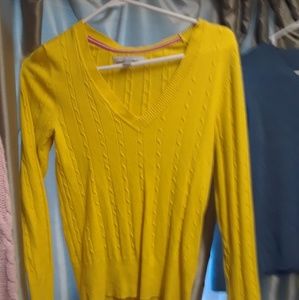 Old Navy Ribbed Sweater
